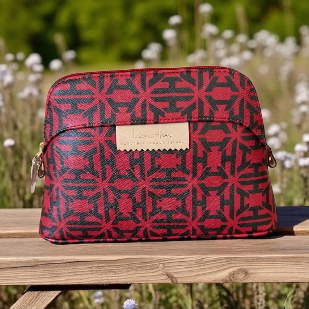 India Hicks NEW Baby Duchess Clutch Make Up Bag Travel Kit Red Black Geo Print